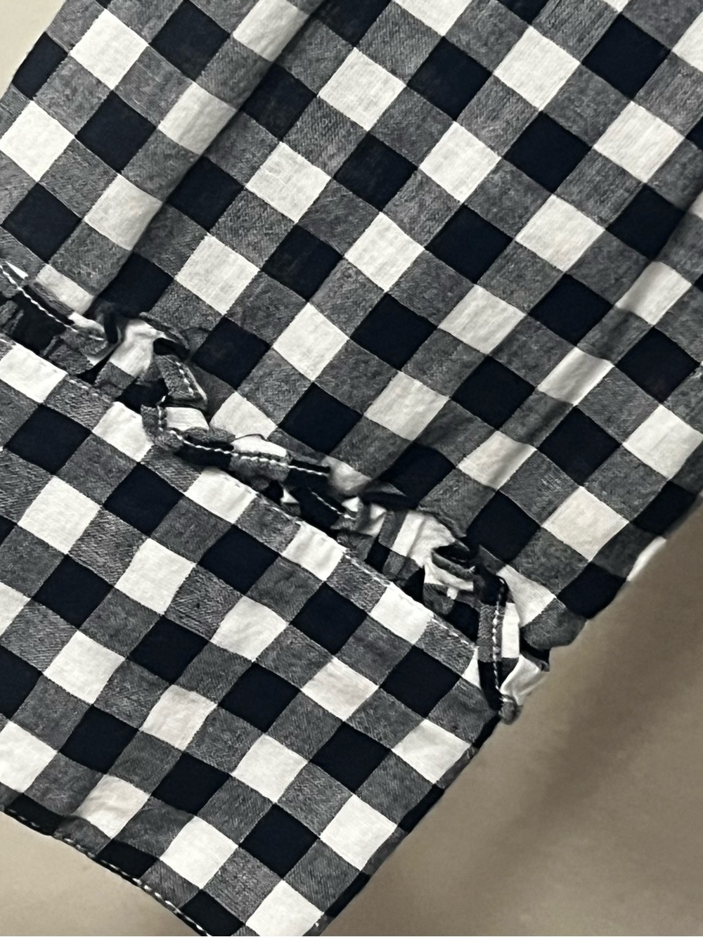 Draper James Navy White Gingham Button Down Shirt Ruffle Coastal Eurosummer - Picture 3 of 8